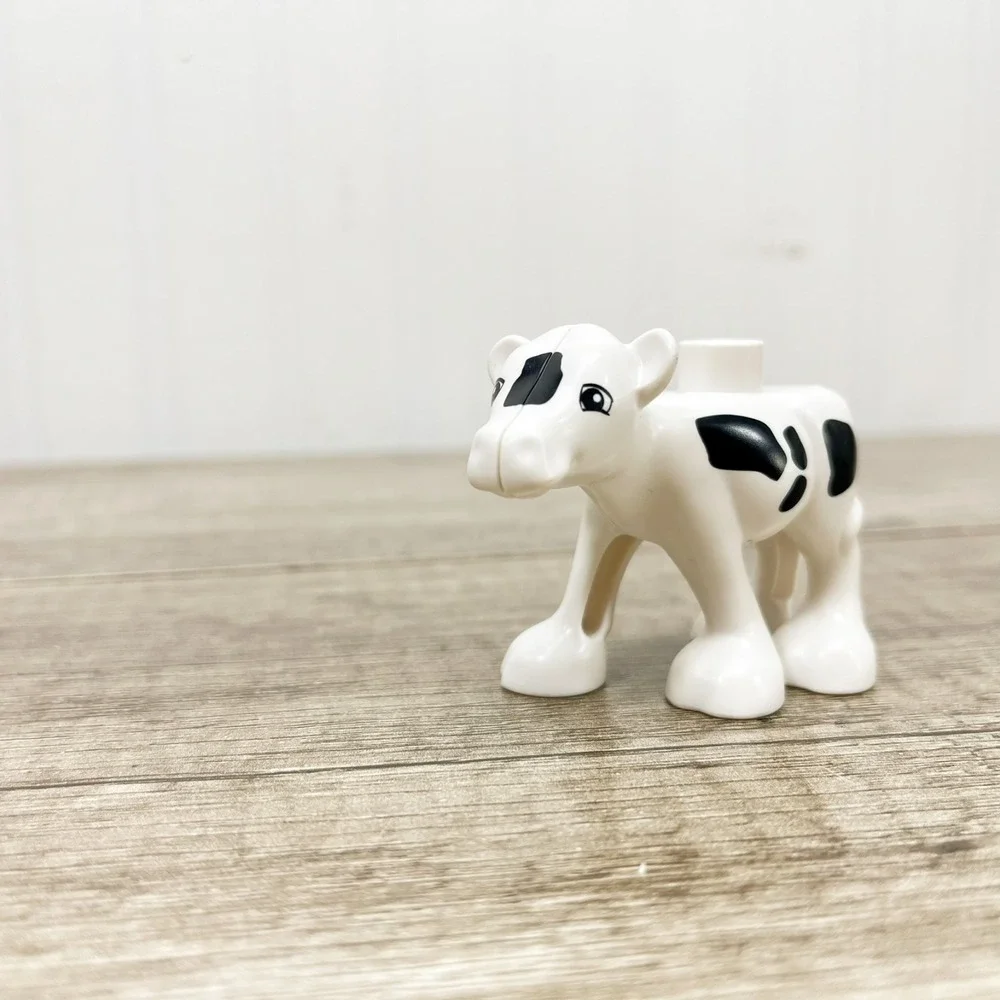 Lego Duplo Black Spotted Calf Baby Cow Animal Zoo Replacement Farm House - Picture 4 of 5